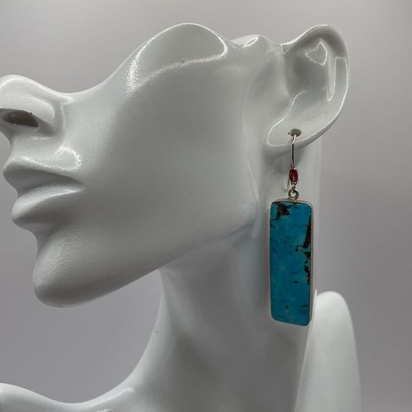 Beautiful Native American Blue Kingman Turquoise & Garnet Earrings - Picture 6 of 6